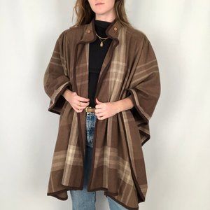 Stunning Vintage Wool Tartan Plaid Oversized Poncho Cape Jacket Coat Cardigan